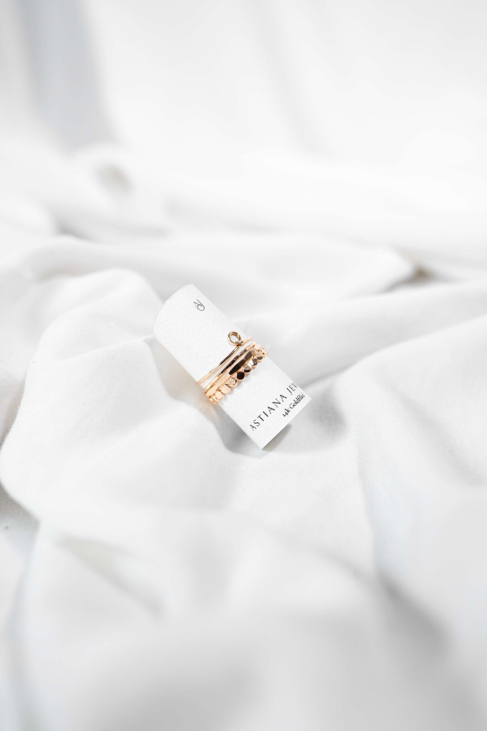 ESSENTIAL STACKING SET 3